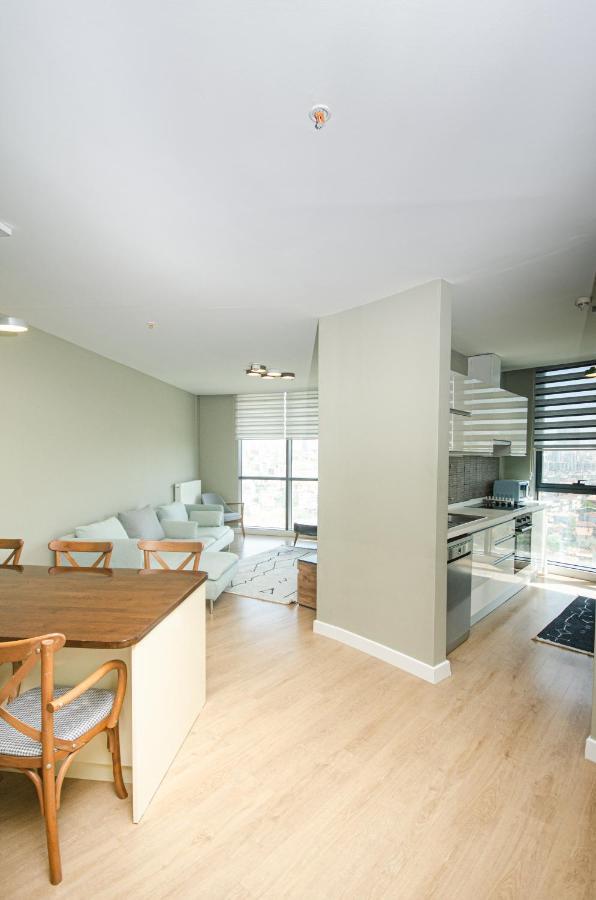 Tips For Istanbul Apartment ภายนอก รูปภาพ